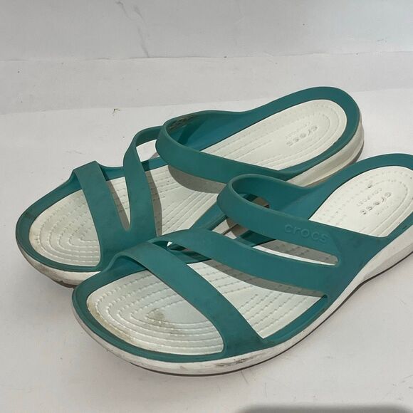 Crocs Women’s Aqua Teal Blue Slip On Swiftwater Strappy Slide Sandals Size 7 - Picture 5 of 11